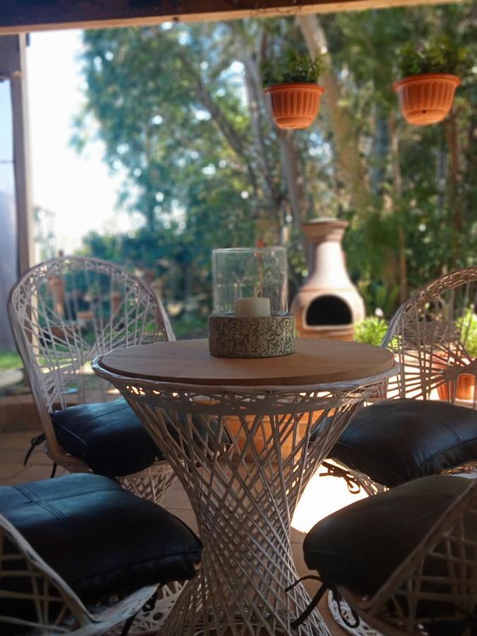 Hotel Bronnies Place Gatton Esterno foto
