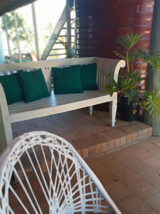 Hotel Bronnies Place Gatton Esterno foto